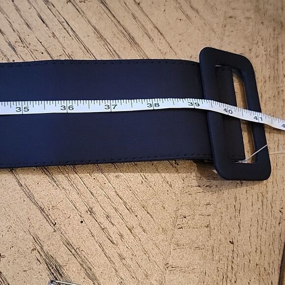 Cute black belt size L 🖤 - Picture 3 of 4